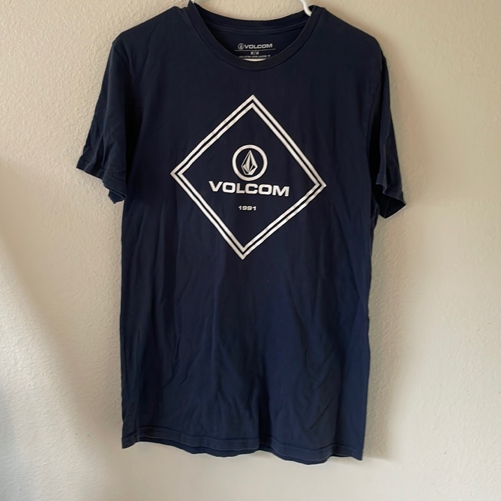 Volcom tee